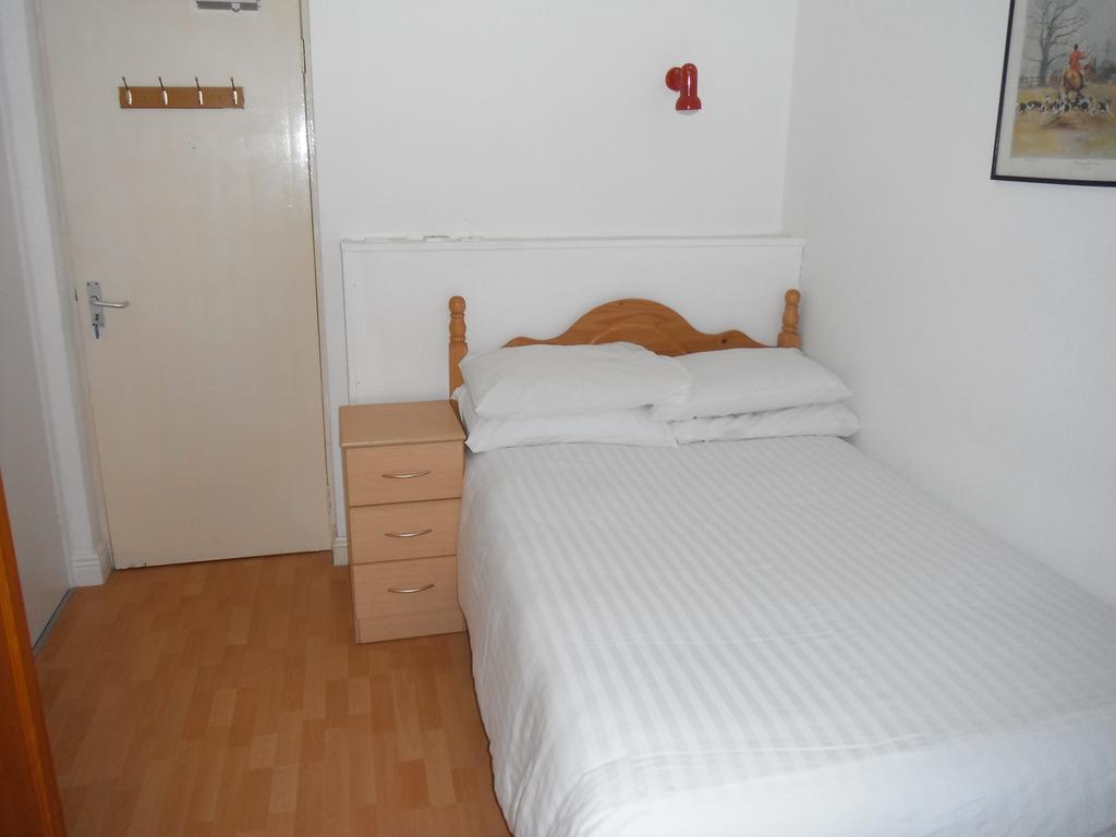 Zion Hall Guest House Dublin Room photo