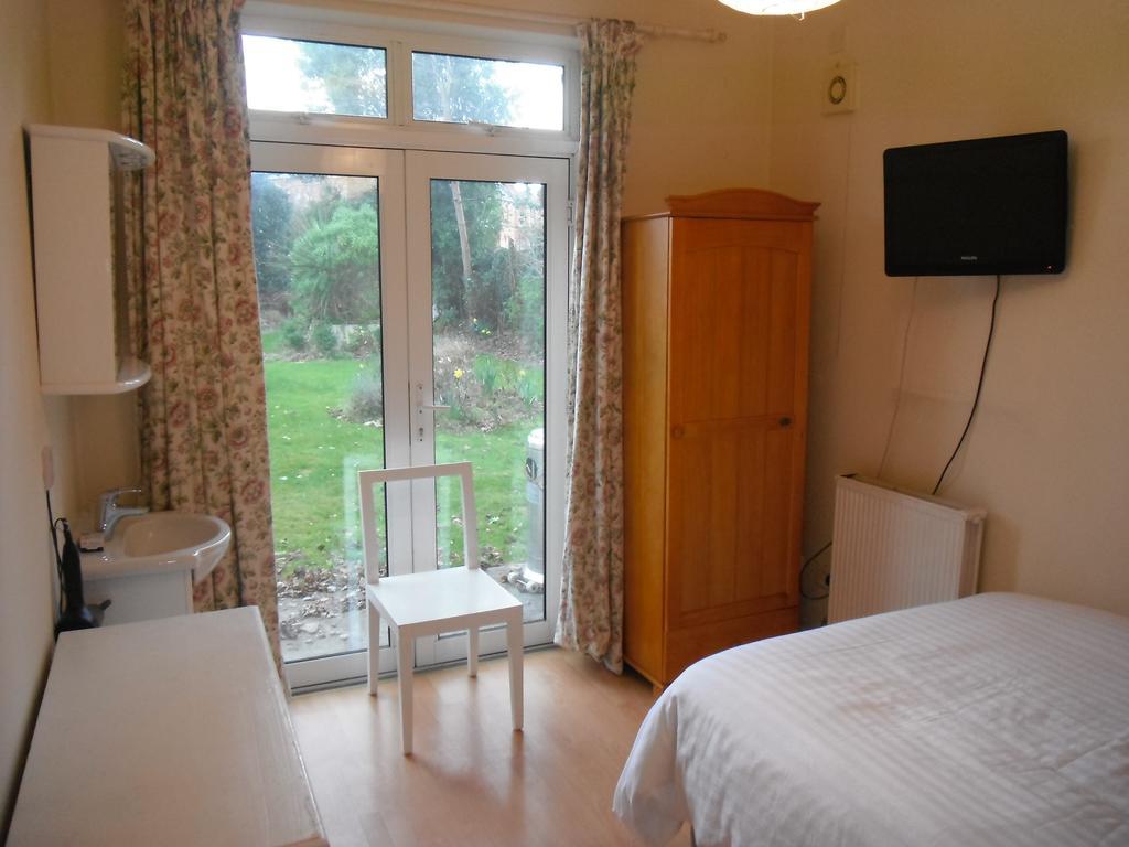 Zion Hall Guest House Dublin Room photo